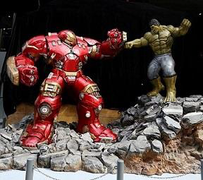 Hulk vs Hulkbuster